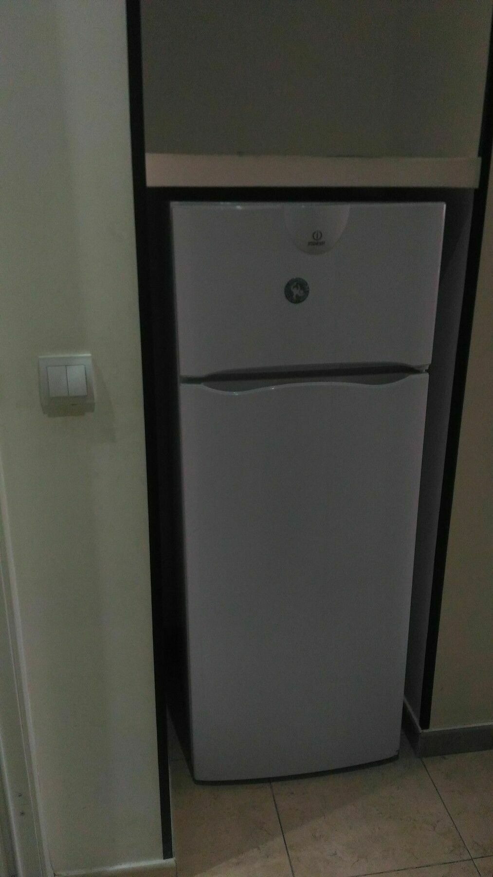 Hostal Alaska Madrid Bagian luar foto